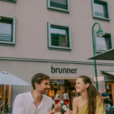 Szálloda Stadthotel Brunner 4*