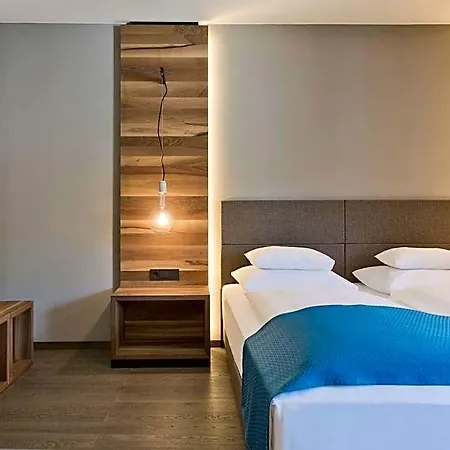 Hotel Stadthotel Brunner 4*