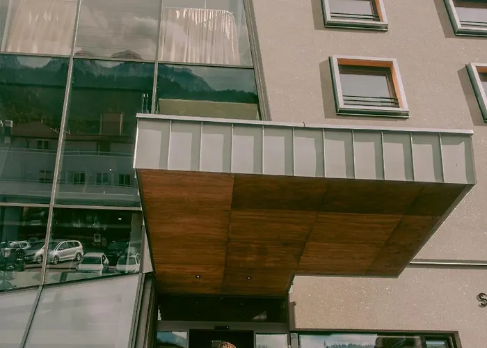 Stadthotel Brunner Szálloda 4*